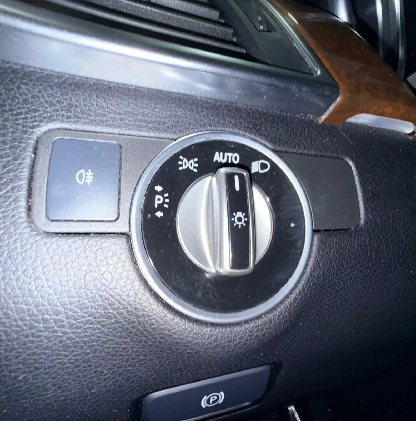 Used 2013 Mercedes-Benz GL 550 4MATIC image 29
