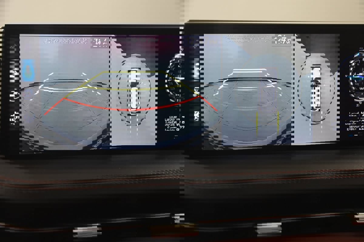 Used 2022 Genesis GV70 3.5T Sport w/ Sport Advanced Package image 11