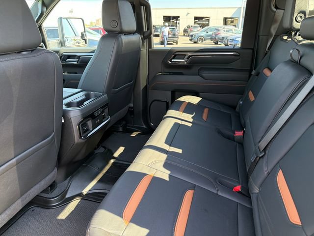 Used 2025 GMC Sierra 2500 AT4 w/ AT4 Premium Plus Package AWD/4WD image 21