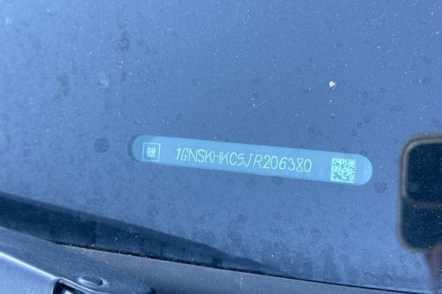 Used 2018 Chevrolet Suburban LT image 3