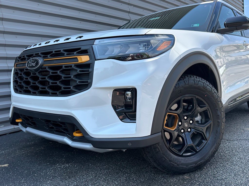 New 2026 Ford Explorer Tremor w/ Tremor Ultimate Package AWD/4WD image 35