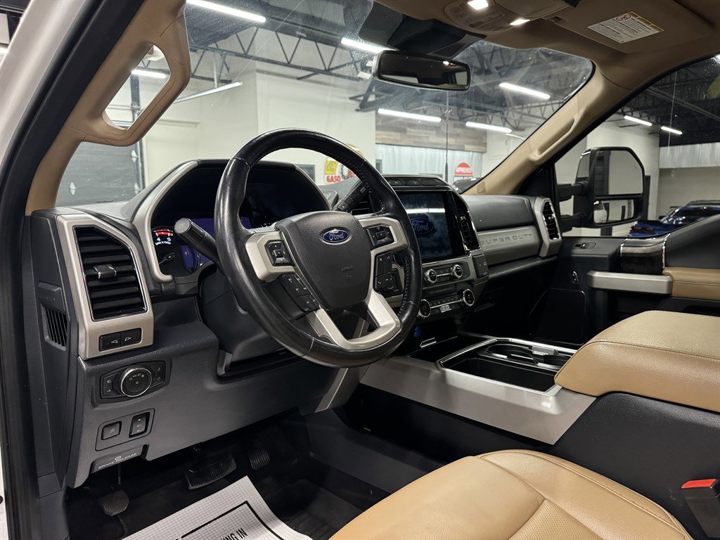 Used 2022 Ford F350 Lariat w/ Lariat Ultimate Package image 24