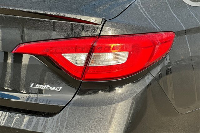 Used 2015 Hyundai Sonata Limited w/ Option Group 06 image 30