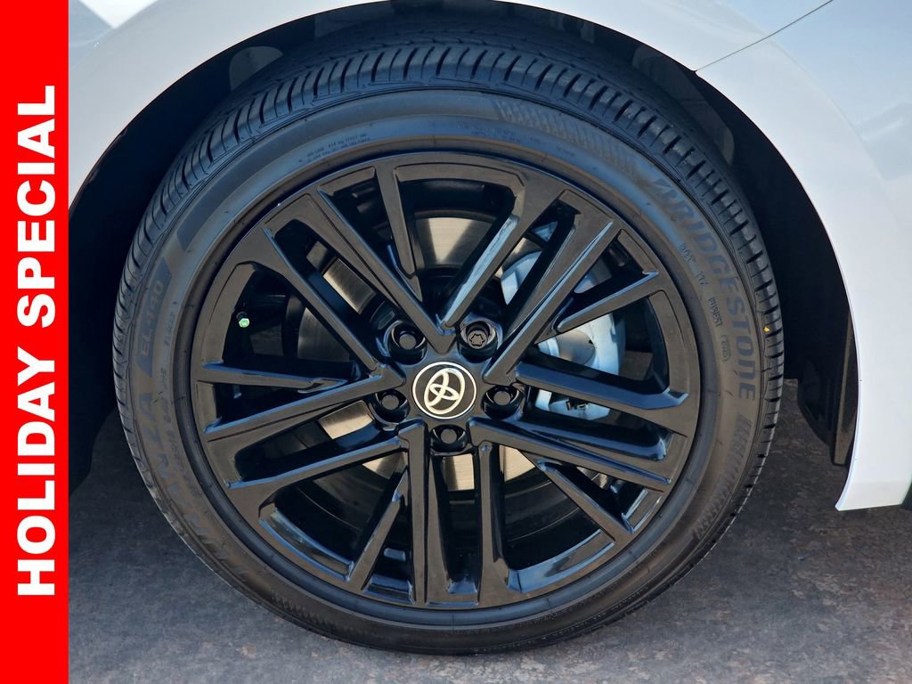 Used 2025 Toyota Camry SE image 37