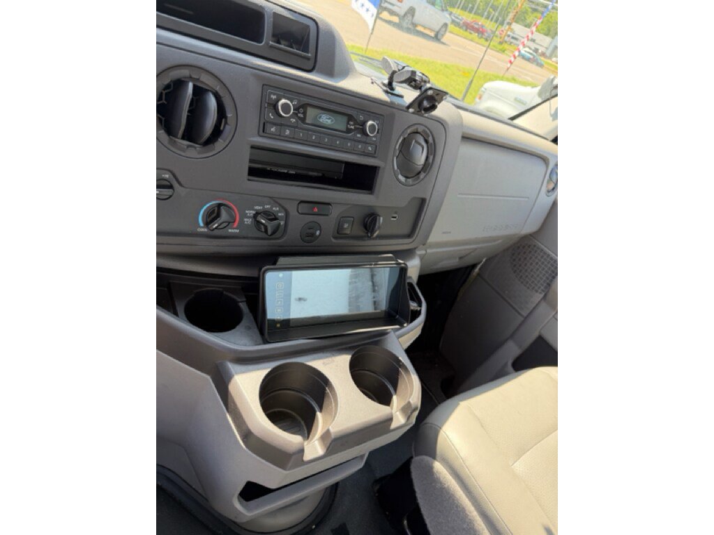 Used 2024 Ford E-350 and Econoline 350 Super Duty w/ Power Windows & Locks Group RWD image 10