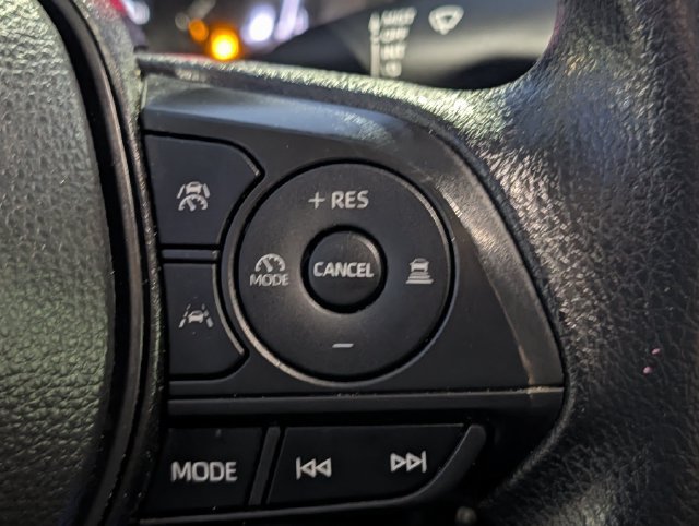 Certified 2026 Toyota Corolla LE FWD image 20