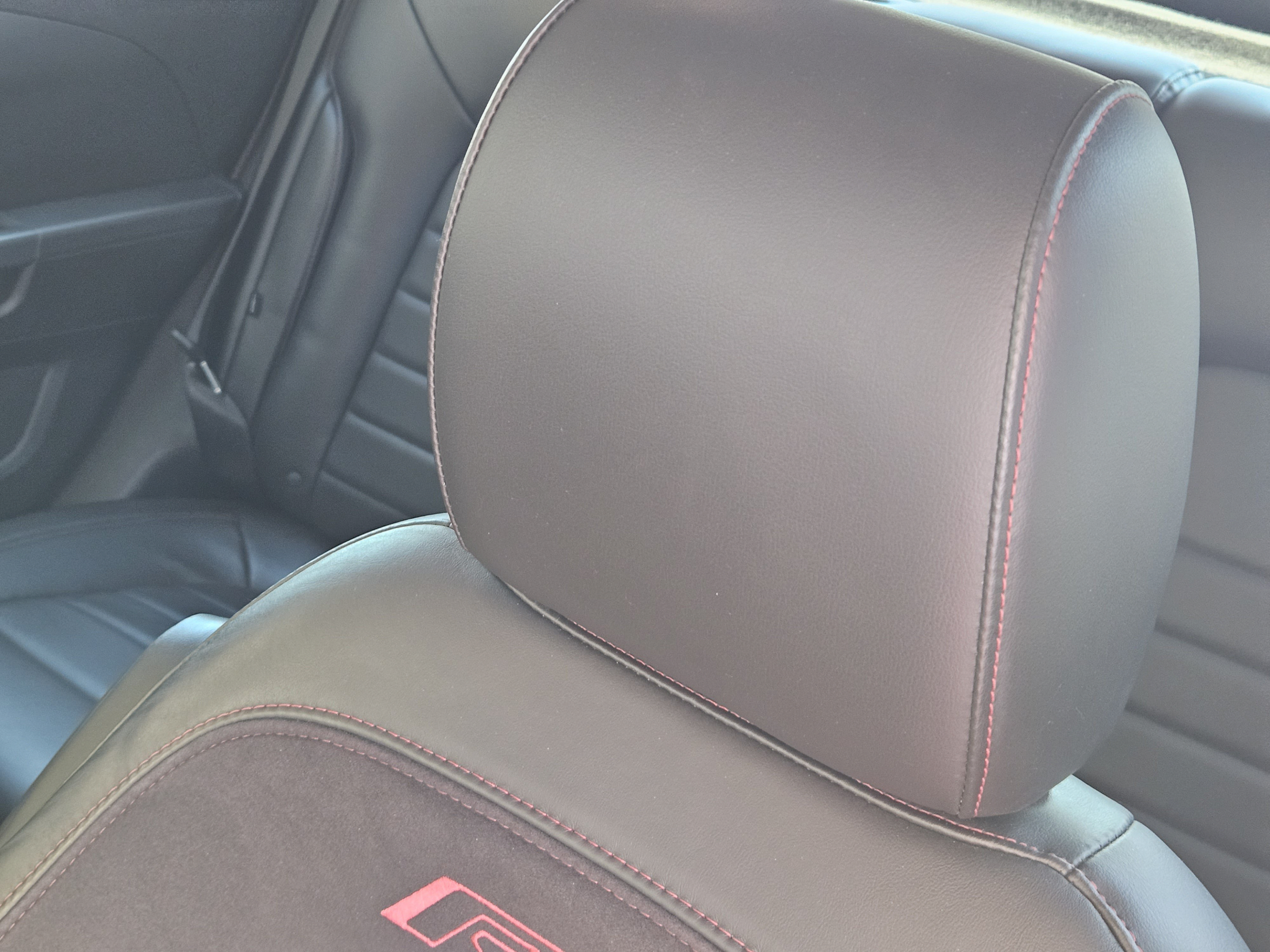Used 2015 Chevrolet Sonic RS w/ Advanced Safety Package FWD image 17