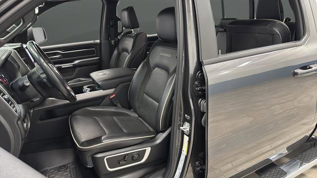 Used 2022 RAM 1500 Laramie w/ Sport Appearance Package image 9