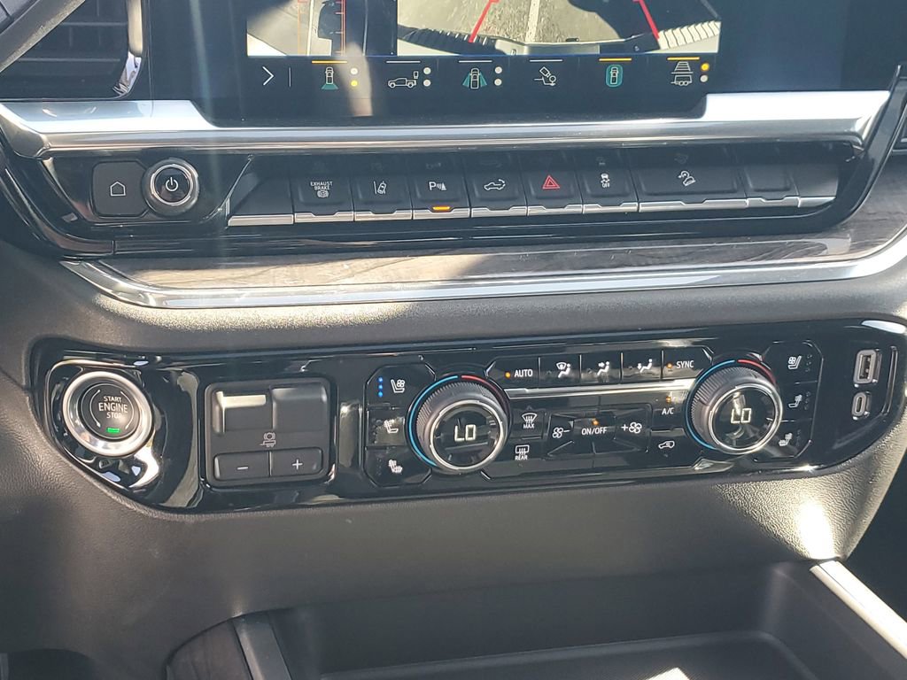 Used 2024 Chevrolet Silverado 2500 LTZ w/ LTZ Premium Package image 31