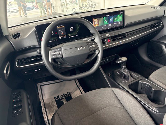 Used 2025 Kia K4 FWD image 24