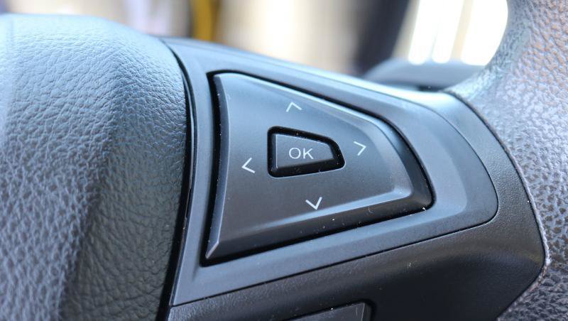 Used 2020 Ford Fusion SE w/ Fleet SE Value Package FWD image 12