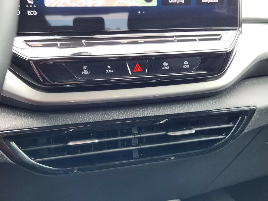Certified 2023 Volkswagen ID.4 Pro S Plus AWD/4WD image 15