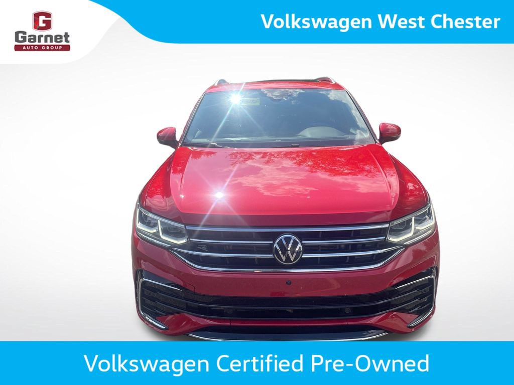 Used 2024 Volkswagen Tiguan SEL R-Line AWD/4WD image 9