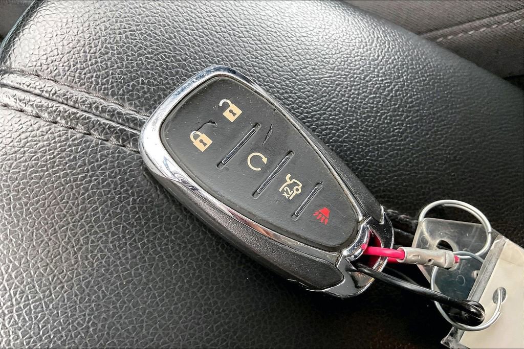 Used 2023 Chevrolet Malibu LT image 11