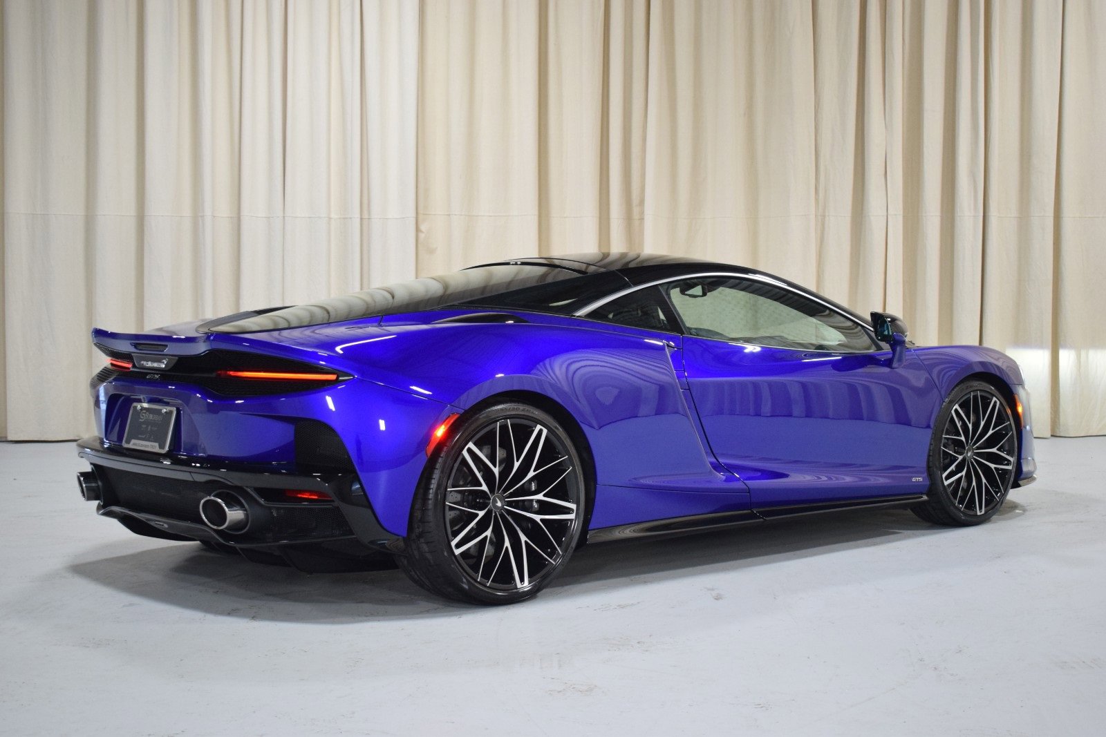 New 2025 McLaren GTS image 10