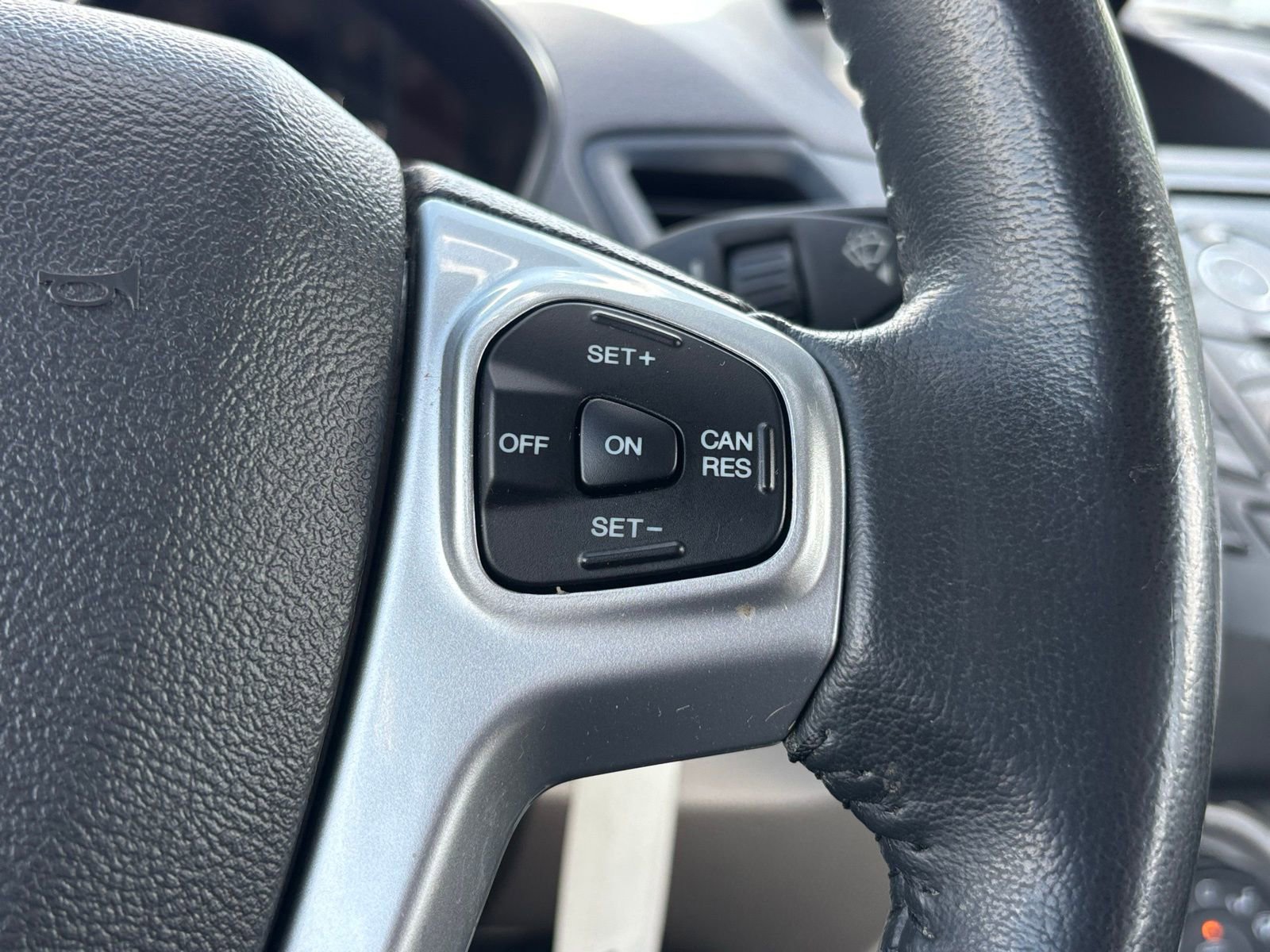 Used 2016 Ford Fiesta SE FWD image 18