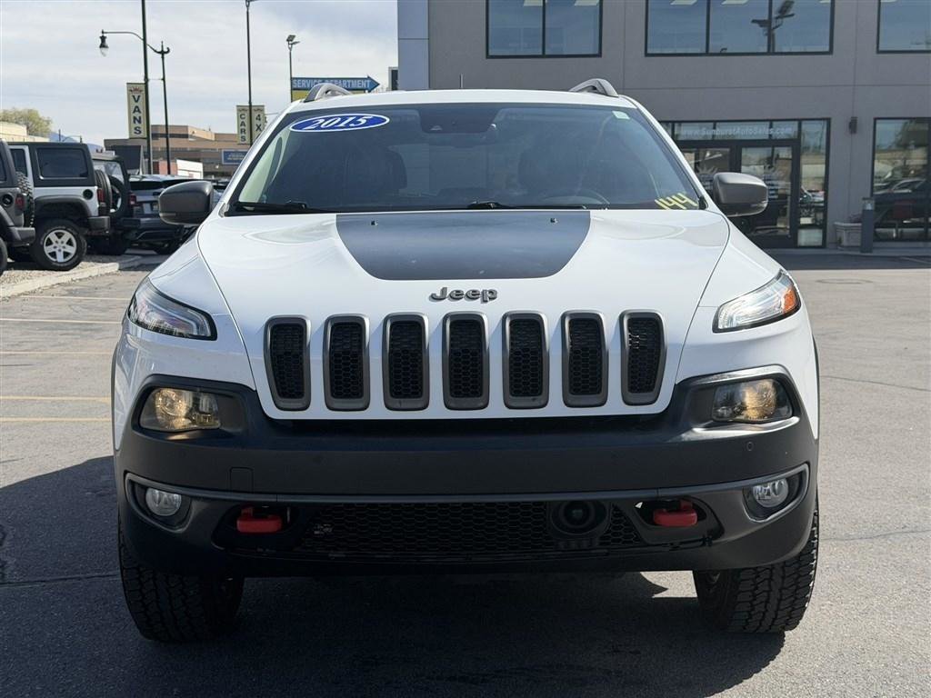 Used 2015 Jeep Cherokee Trailhawk w/ Comfort/Convenience Group image 2