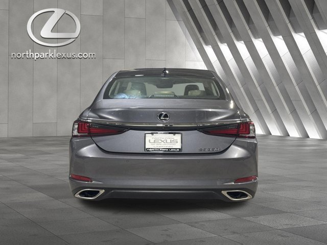 Certified 2021 Lexus ES 350 Ultra Luxury w/ Accessory Package 2 image 8