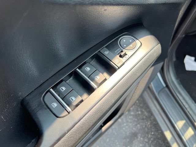 Certified 2024 Kia Soul LX w/ Option Group 015 FWD image 25