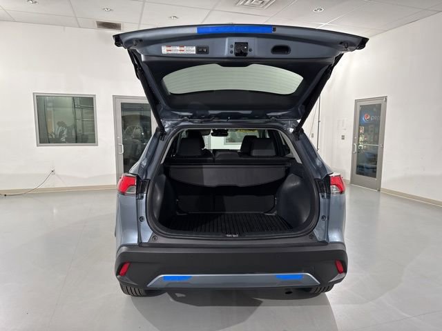 Used 2023 Toyota Corolla Cross XLE image 15