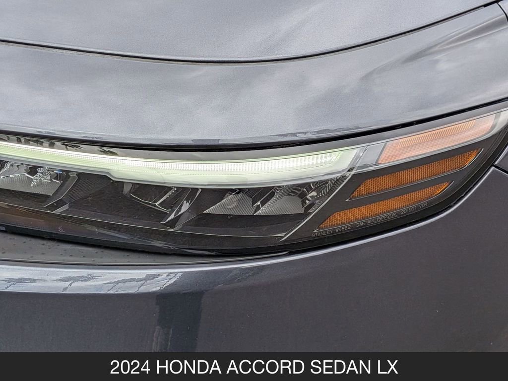 Used 2024 Honda Accord LX image 10