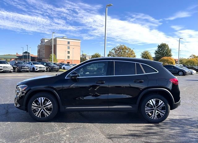 Certified 2026 Mercedes-Benz GLA 250 4MATIC image 4