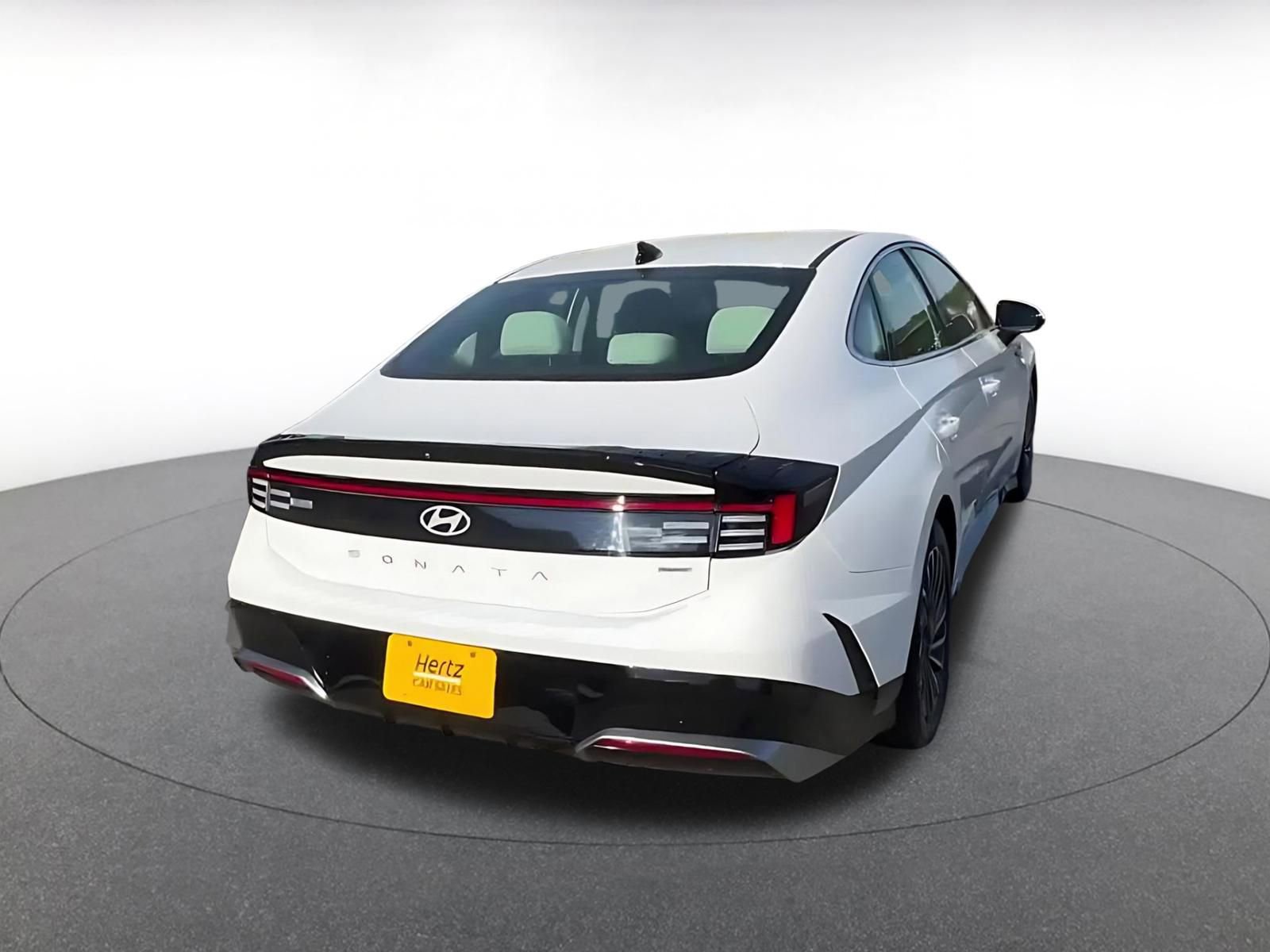 Used 2025 Hyundai Sonata SEL image 16