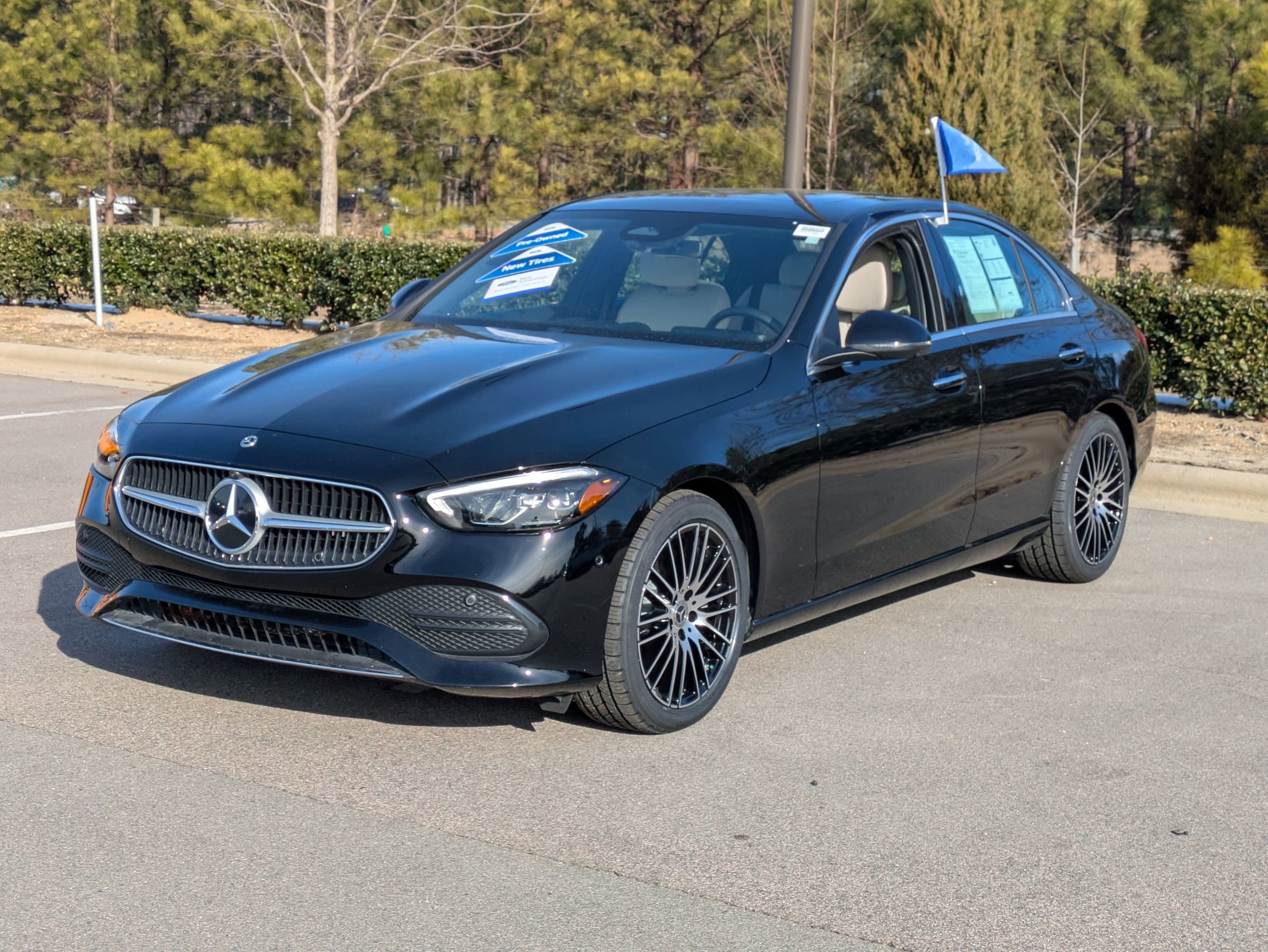 Used 2022 Mercedes-Benz C 300 Sedan image 8