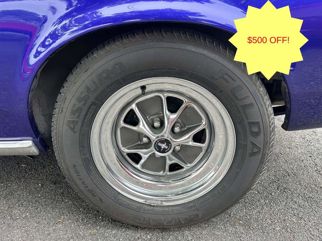 Used 2015 Ford Mustang Premium RWD image 11
