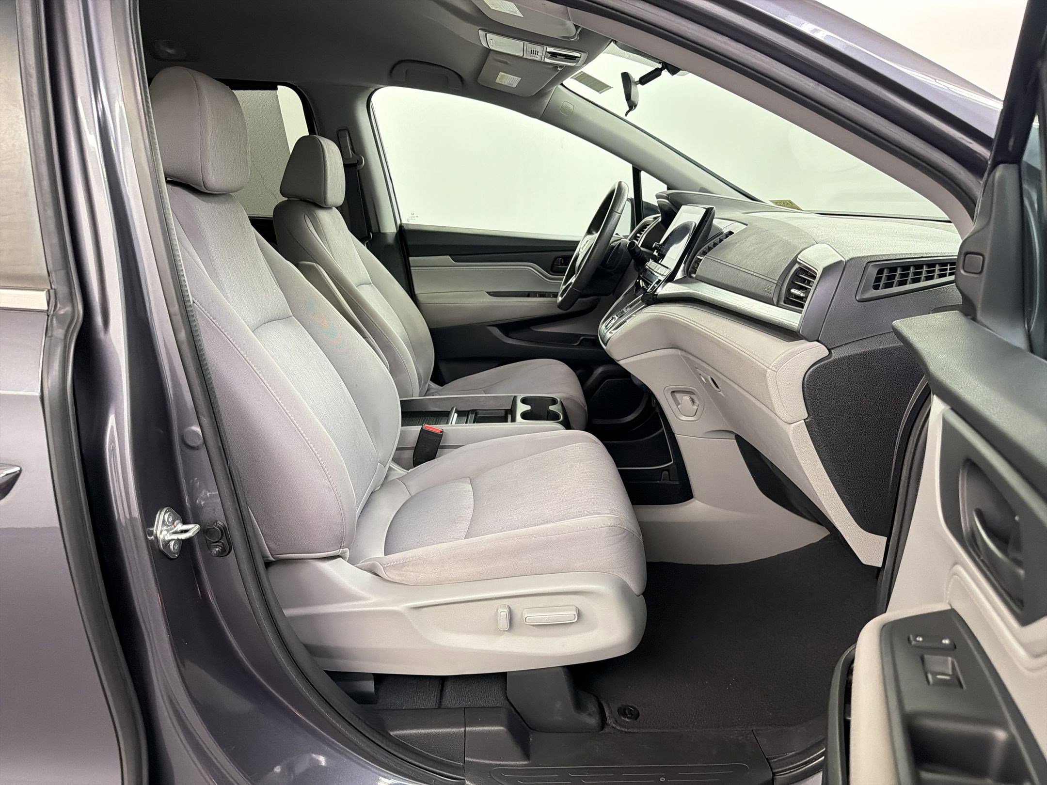 Used 2020 Honda Odyssey EX image 30
