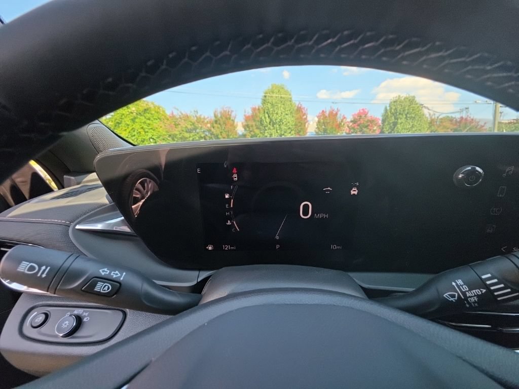 New 2026 Buick Envista Sport Touring FWD image 24