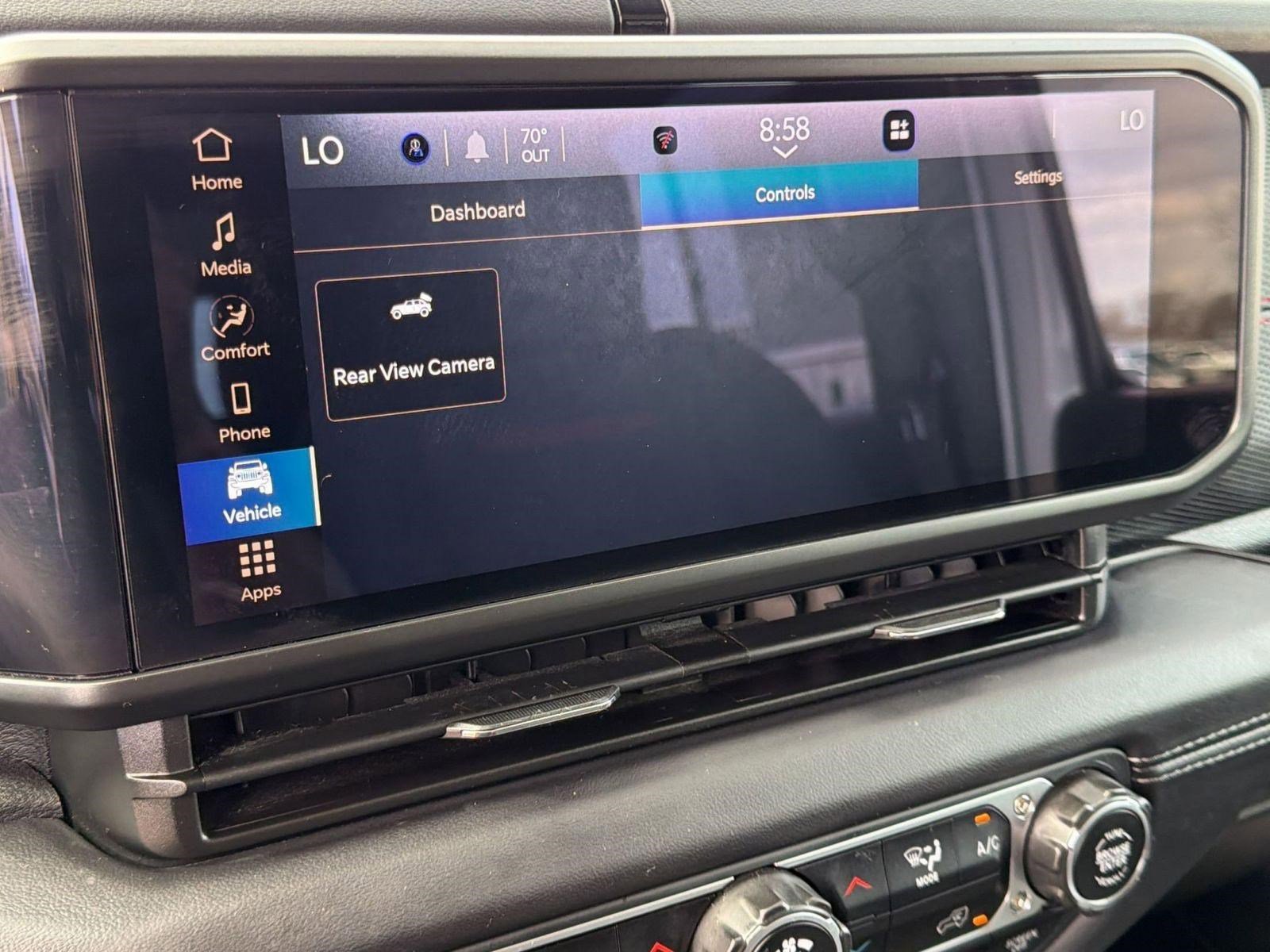 Used 2025 Jeep Wrangler Unlimited Rubicon image 24