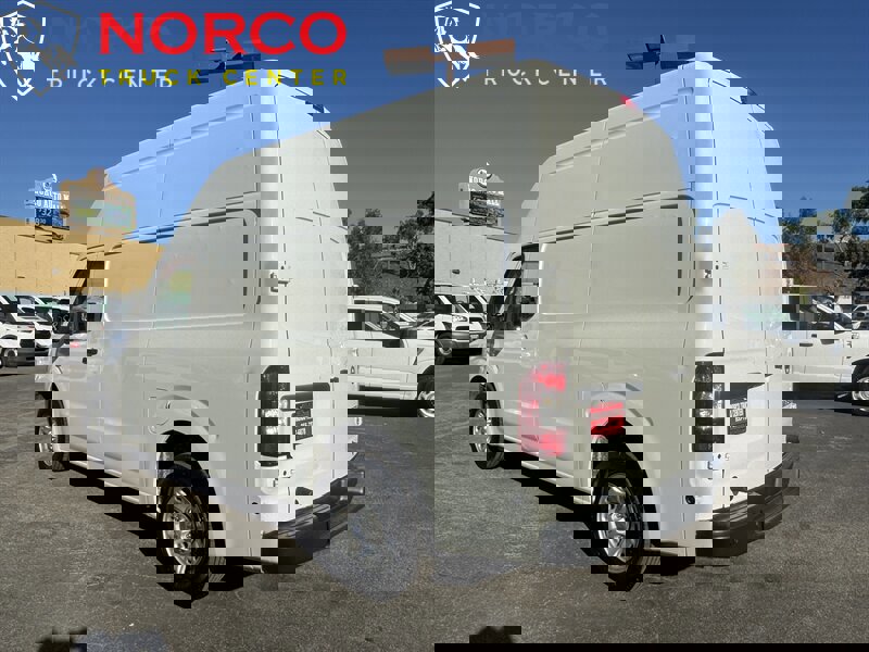 Used 2019 Nissan NV 2500 SV image 7