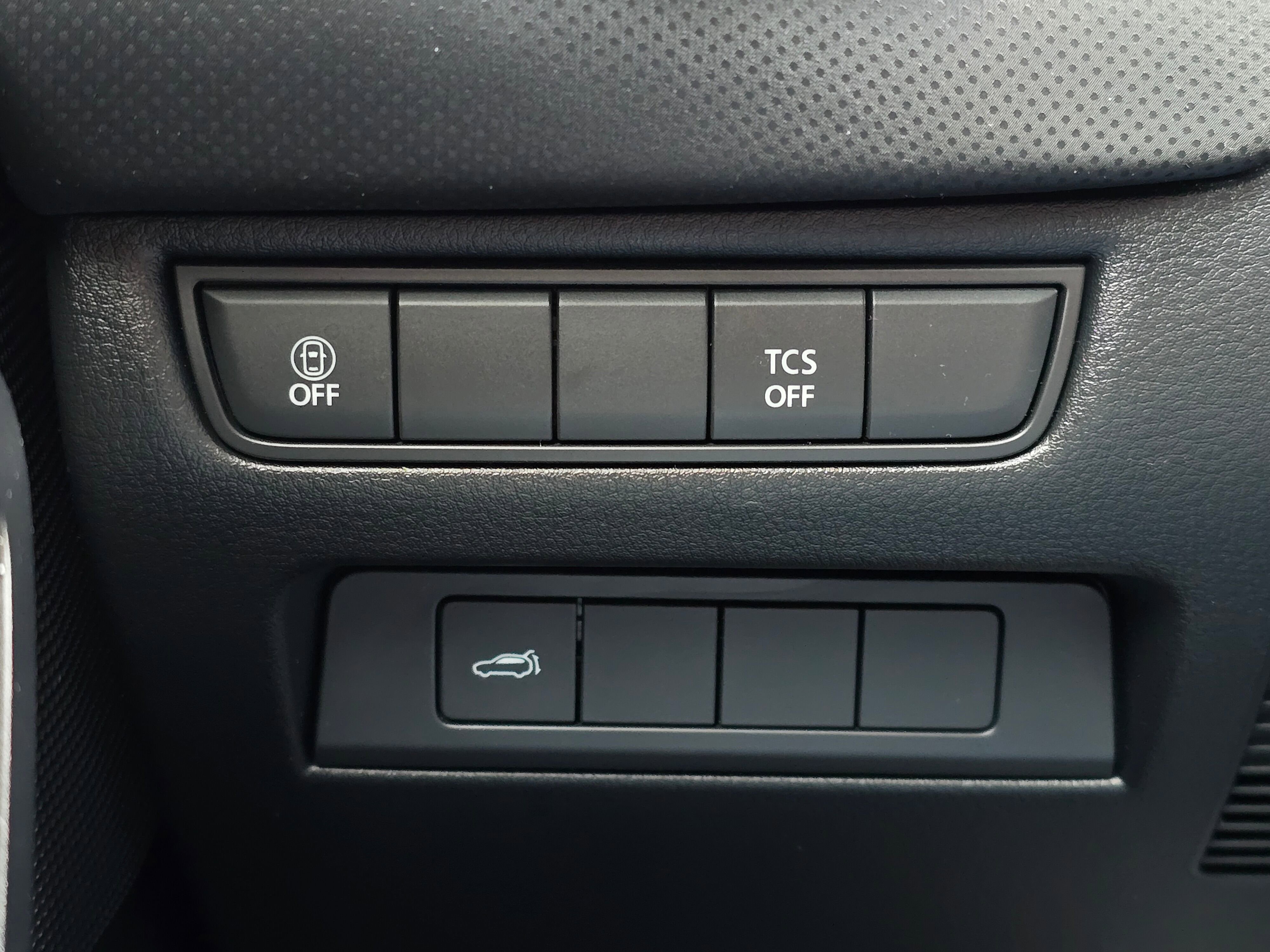 Used 2025 MAZDA CX-50 AWD 2.5 S w/ Weather Package image 32