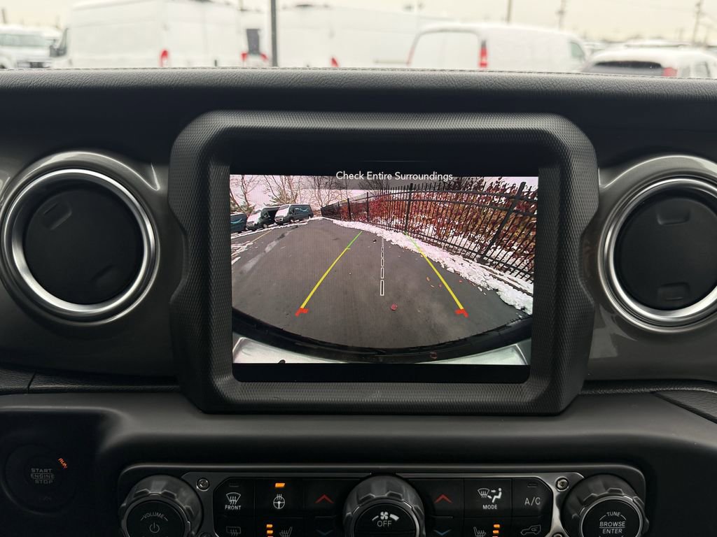 Used 2022 Jeep Wrangler Unlimited Sahara w/ LED Lighting Group image 17