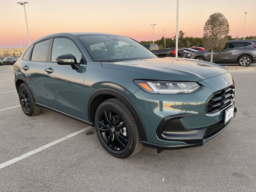 Used 2026 Honda HR-V Sport image 3