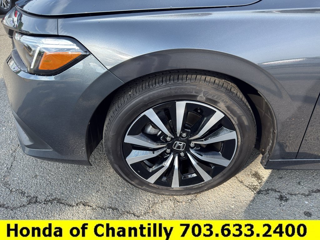 Certified 2024 Honda Civic EX image 30