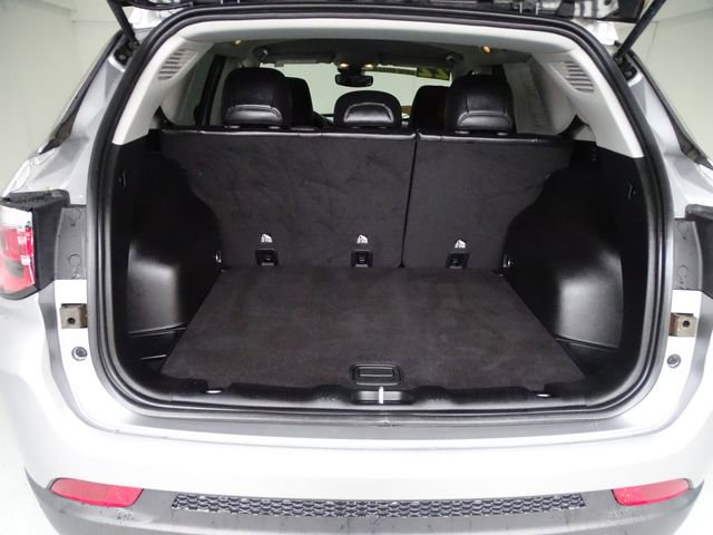 Certified 2022 Jeep Compass Latitude image 19