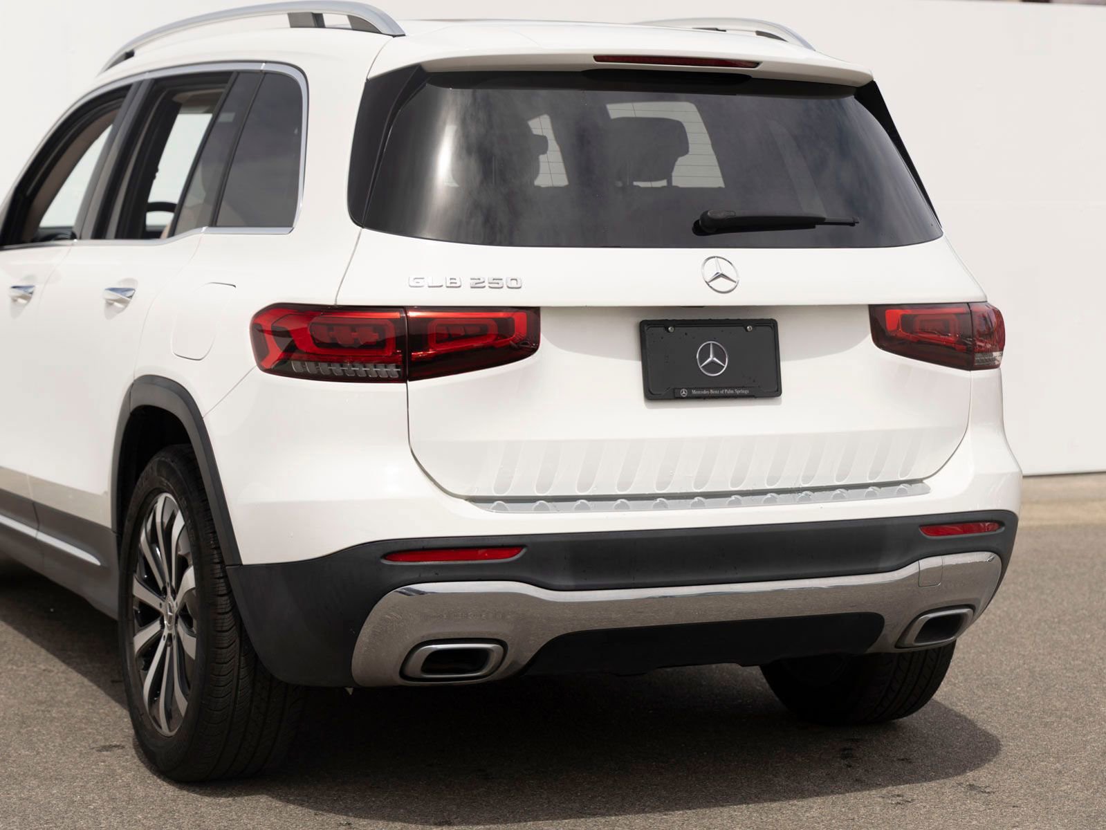 Used 2022 Mercedes-Benz GLB 250 image 7