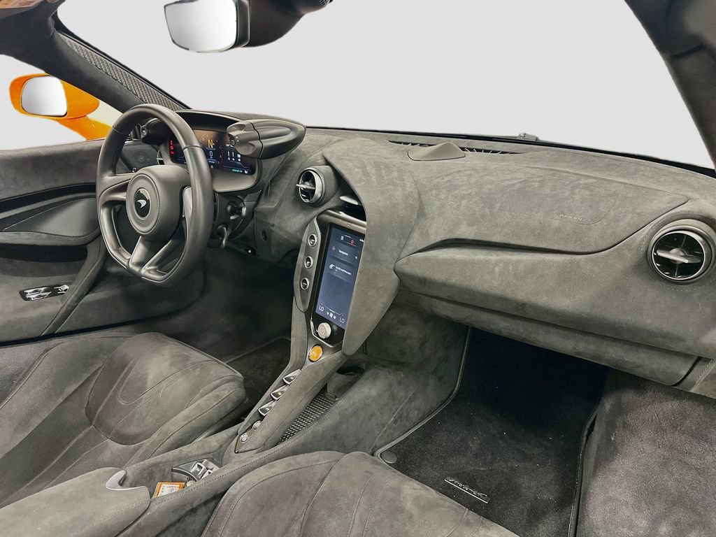 Used 2025 McLaren 750S Spider RWD image 26