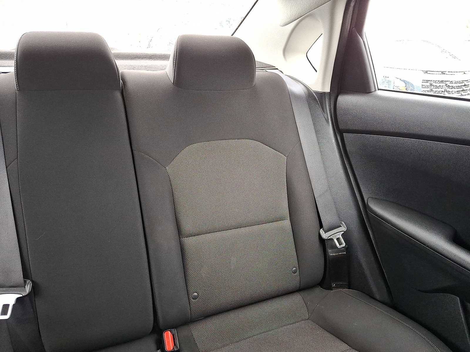 Used 2022 Kia Forte LXS image 15