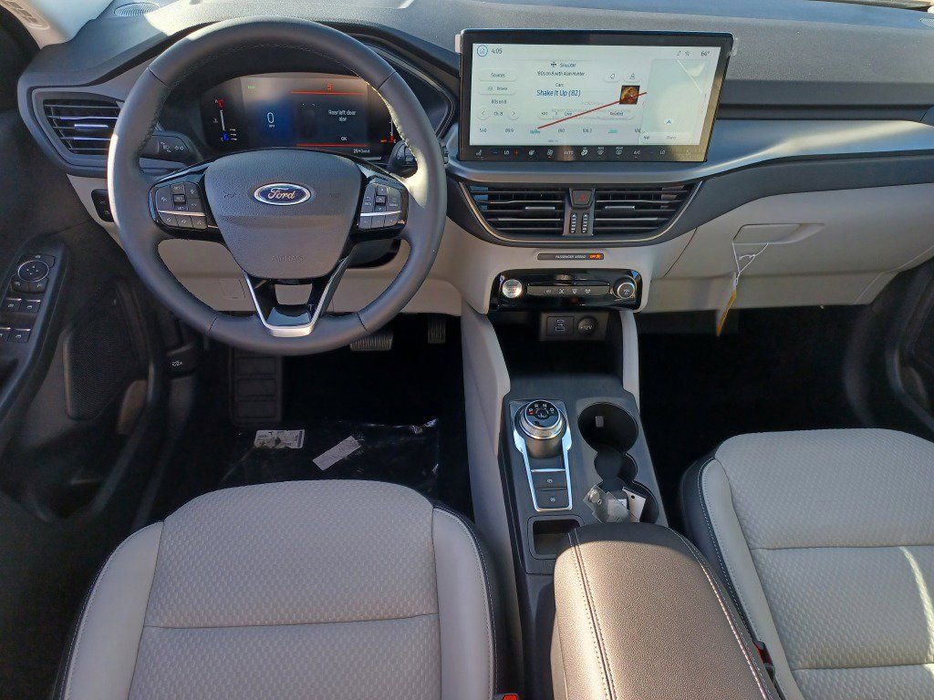 Used 2023 Ford Escape SE image 22