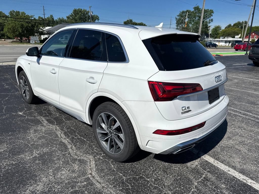 Used 2023 Audi Q5 2.0T Premium w/ Convenience Package AWD/4WD image 12