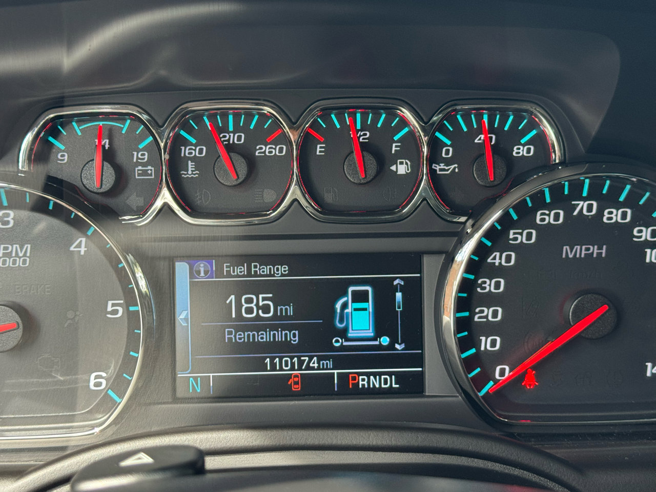 Used 2017 Chevrolet Suburban LT image 19