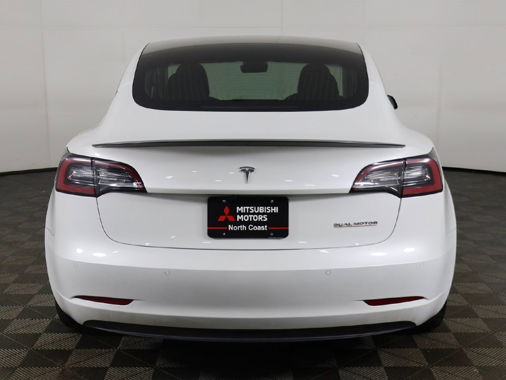 Used 2020 Tesla Model 3 Performance image 12