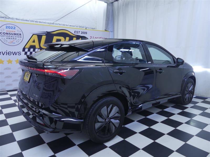 Used 2023 Nissan Ariya AWD image 7
