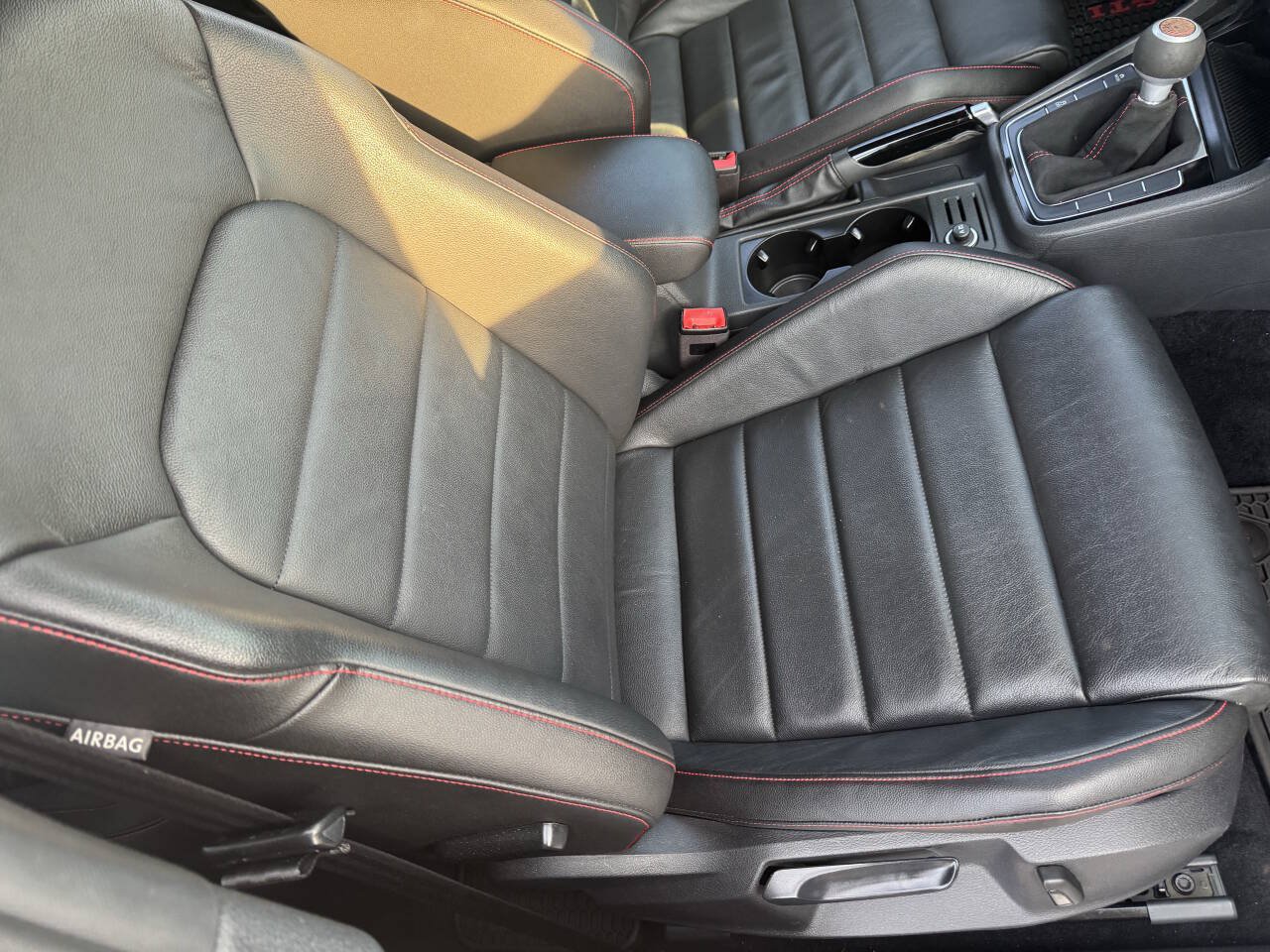 Used 2017 Volkswagen GTI Autobahn FWD image 16