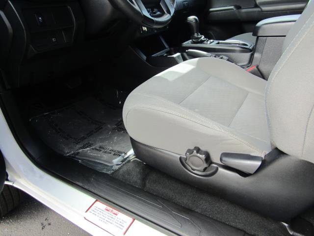 Used 2020 Toyota Tacoma SR AWD/4WD image 15