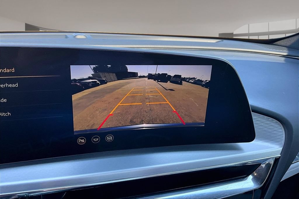 Used 2024 Cadillac Lyriq Luxury AWD/4WD image 23