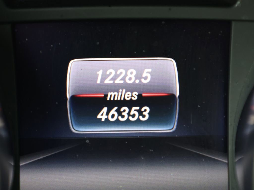 Used 2018 Mercedes-Benz SLC 300 image 36